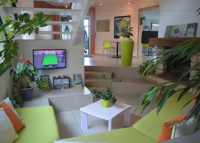 The Originals Access, Le Beaulieu, La Rochelle Est 2*