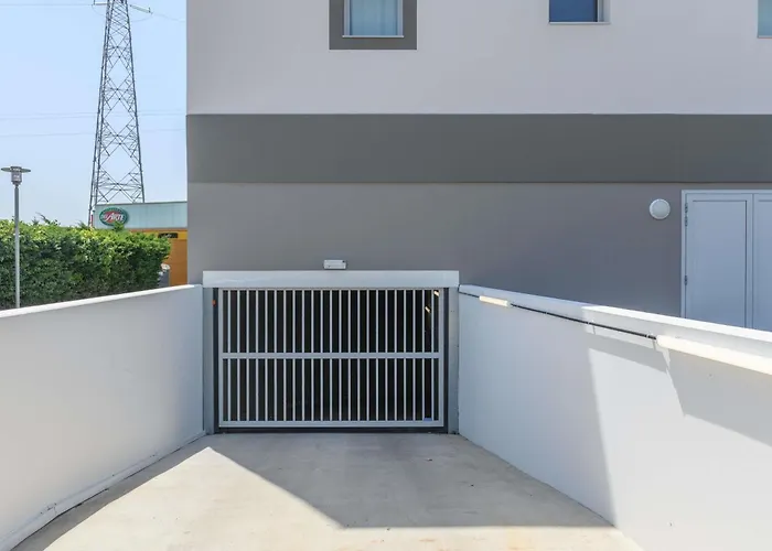 The Originals Access, Le Beaulieu, La Rochelle Est 2*