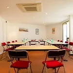 Ibis Budget La Rochelle 2*