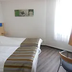 Ibis Budget La Rochelle פילבורו