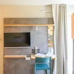 Ibis Budget La Rochelle מלון