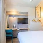 Ibis Budget La Rochelle 호텔 퓔보로