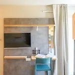 Ibis Budget La Rochelle فندق بويلبورو