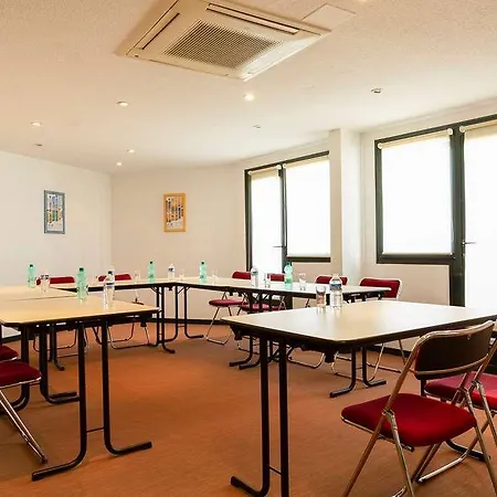 Hotell Ibis Budget La Rochelle 2*