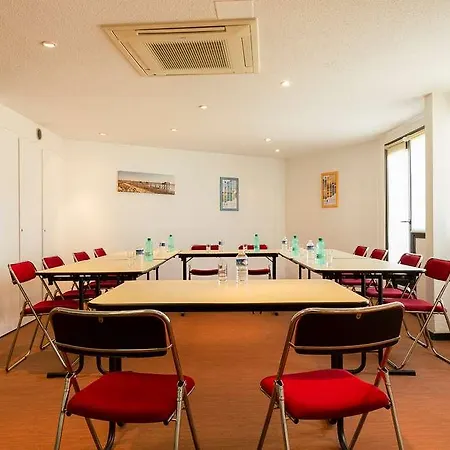 Ibis Budget La Rochelle 2*