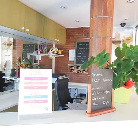 Ibis Budget La Rochelle 2*