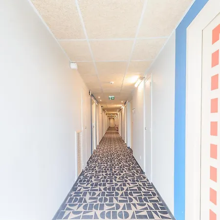Ibis Budget La Rochelle 호텔 퓔보로