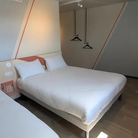 The Originals Access, Le Beaulieu, La Rochelle Est 2*
