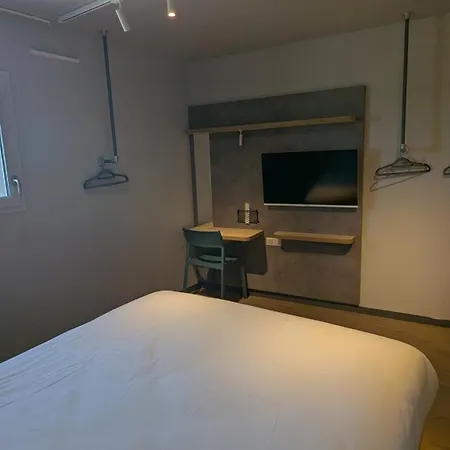 Ibis Budget La Rochelle Отель