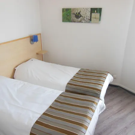 호텔 Ibis Budget La Rochelle 2*