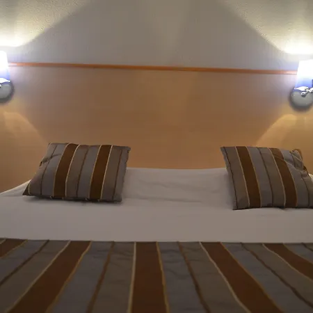 Ibis Budget La Rochelle 酒店 2*