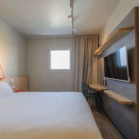 호텔 Ibis Budget La Rochelle 2*