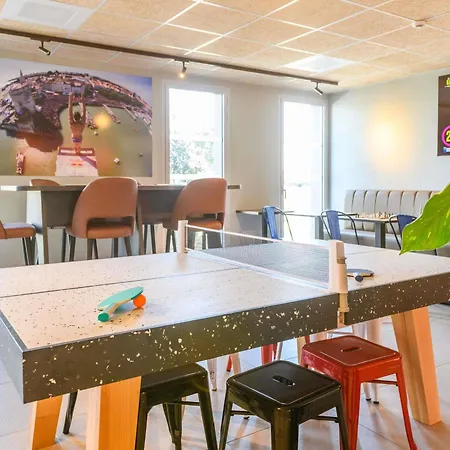 Ibis Budget La Rochelle 호텔 퓔보로