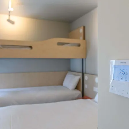 Отель Ibis Budget La Rochelle