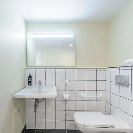 Ibis Budget La Rochelle 2*
