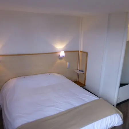 Ibis Budget La Rochelle Hotel 2*