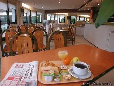 Hotel The Originals Access, Le Beaulieu, La Rochelle Est