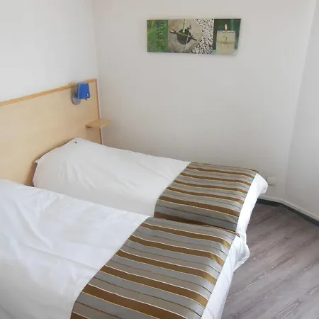 Ibis Budget La Rochelle 2*
