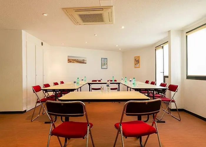 Ibis Budget La Rochelle 2*